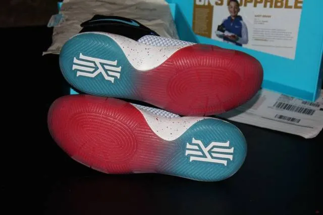 Nike Kyrie 2 Freestyle Doernbecher 898641 001 SZ11 DEAD...